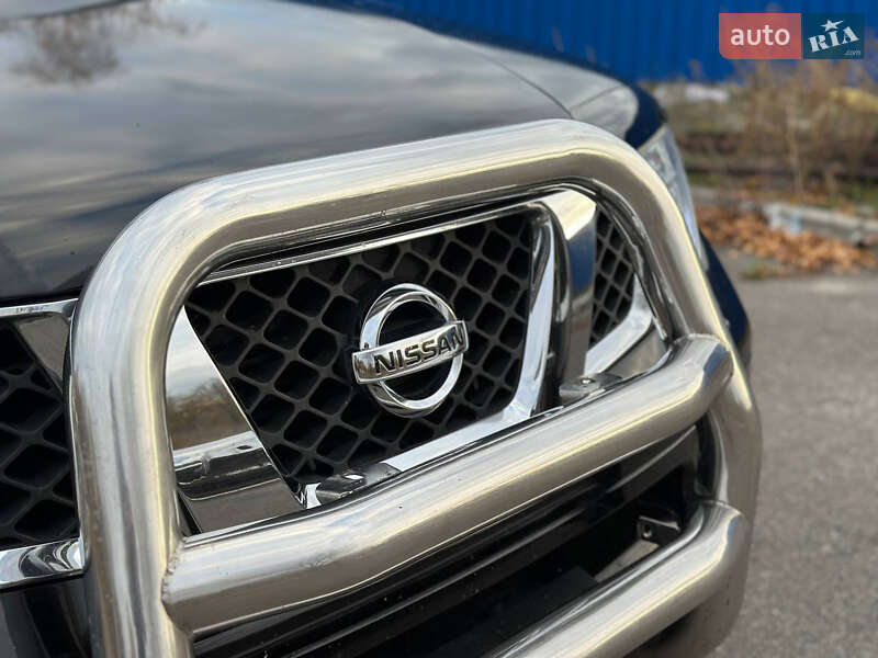 Внедорожник / Кроссовер Nissan Pathfinder 2007 в Днепре