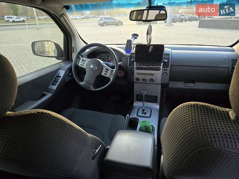 Внедорожник / Кроссовер Nissan Pathfinder 2006 в Харькове фото 4 Внедорожник / Кроссовер Nissan Pathfinder 2006 в Харькове