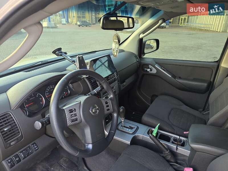 Внедорожник / Кроссовер Nissan Pathfinder 2006 в Харькове фото 9 Внедорожник / Кроссовер Nissan Pathfinder 2006 в Харькове