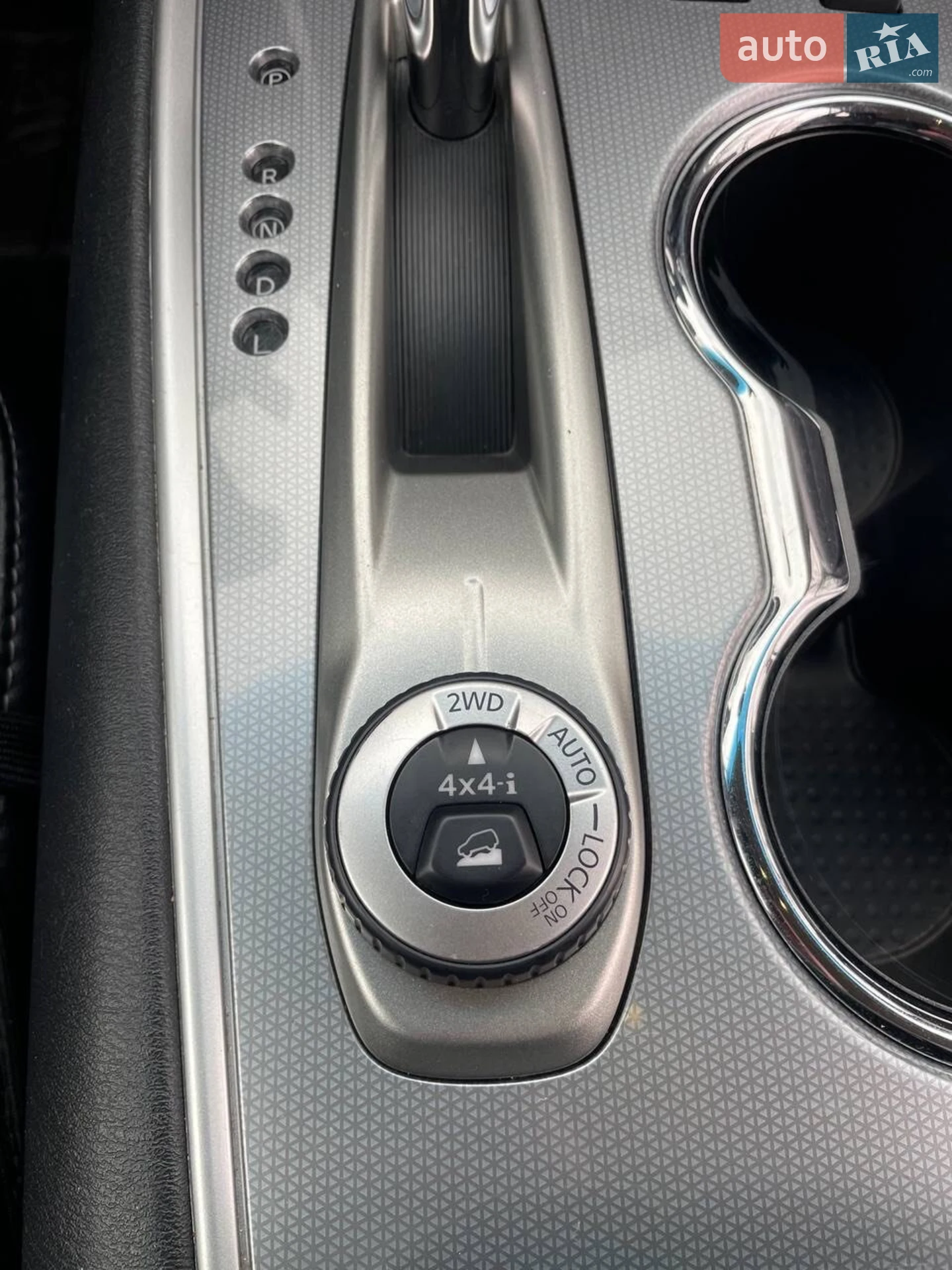2019 Nissan Pathfinder - мініатюра 9