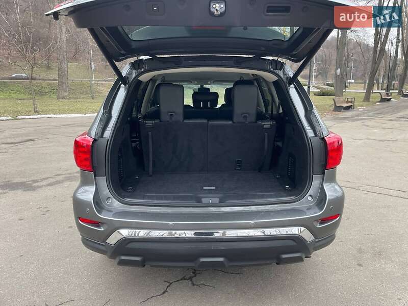 Внедорожник / Кроссовер Nissan Pathfinder 2019 в Нежине