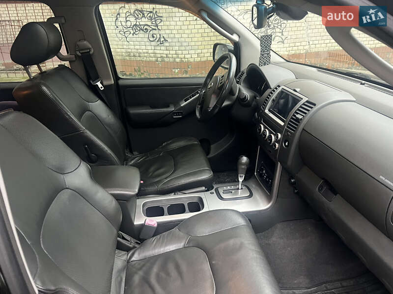 Внедорожник / Кроссовер Nissan Pathfinder 2006 в Хмельницком фото 9 Внедорожник / Кроссовер Nissan Pathfinder 2006 в Хмельницком