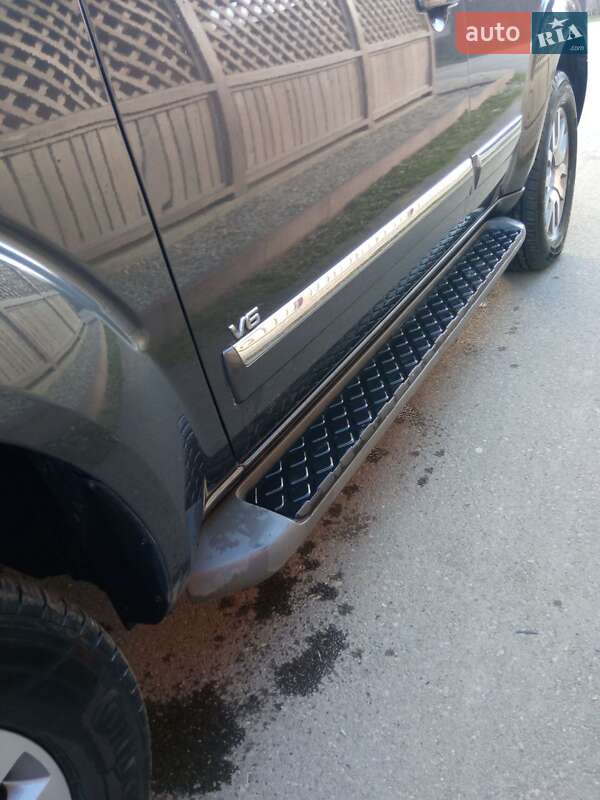 Позашляховик / Кросовер Nissan Pathfinder 2013 в Івано-Франківську