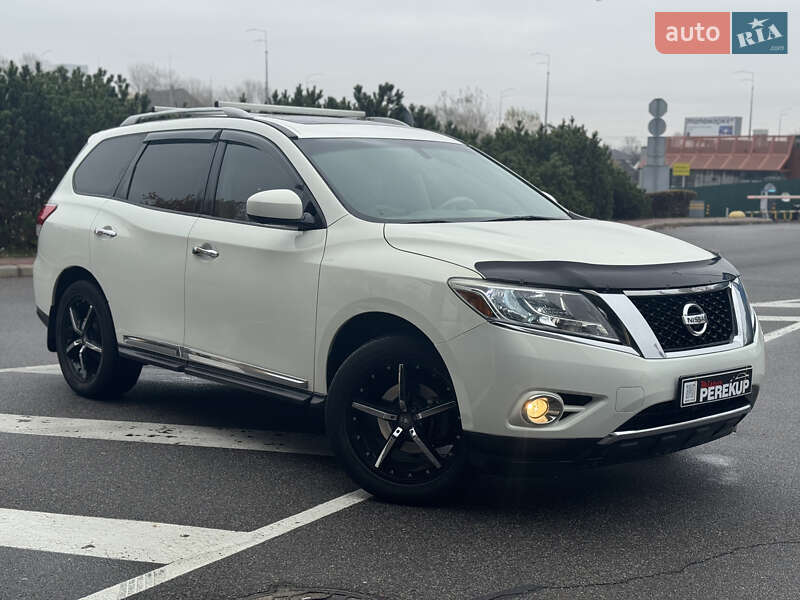 Внедорожник / Кроссовер Nissan Pathfinder 2012 в Киеве фото 2 Внедорожник / Кроссовер Nissan Pathfinder 2012 в Киеве