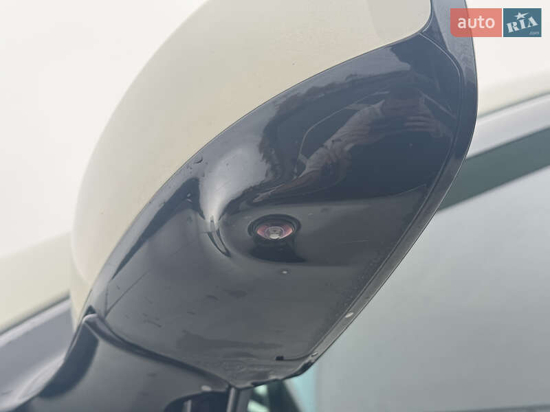 Внедорожник / Кроссовер Nissan Pathfinder 2012 в Киеве фото 9 Внедорожник / Кроссовер Nissan Pathfinder 2012 в Киеве