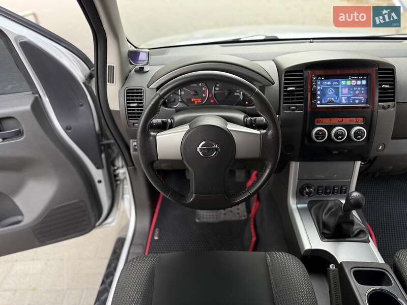 Позашляховик / Кросовер Nissan Pathfinder 2012 в Дніпрі фото 22 Позашляховик / Кросовер Nissan Pathfinder 2012 в Дніпрі