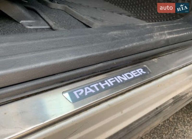 Позашляховик / Кросовер Nissan Pathfinder 2014 в Житомирі