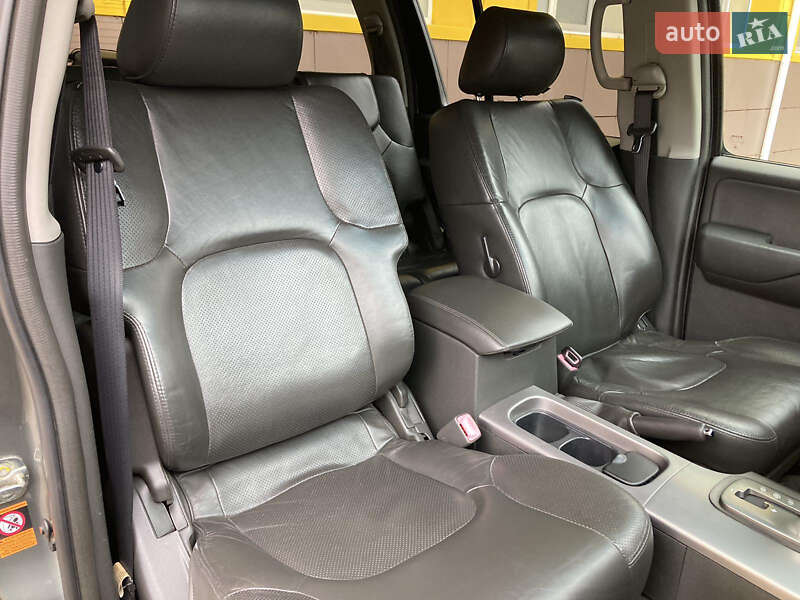 Позашляховик / Кросовер Nissan Pathfinder 2005 в Ізмаїлі