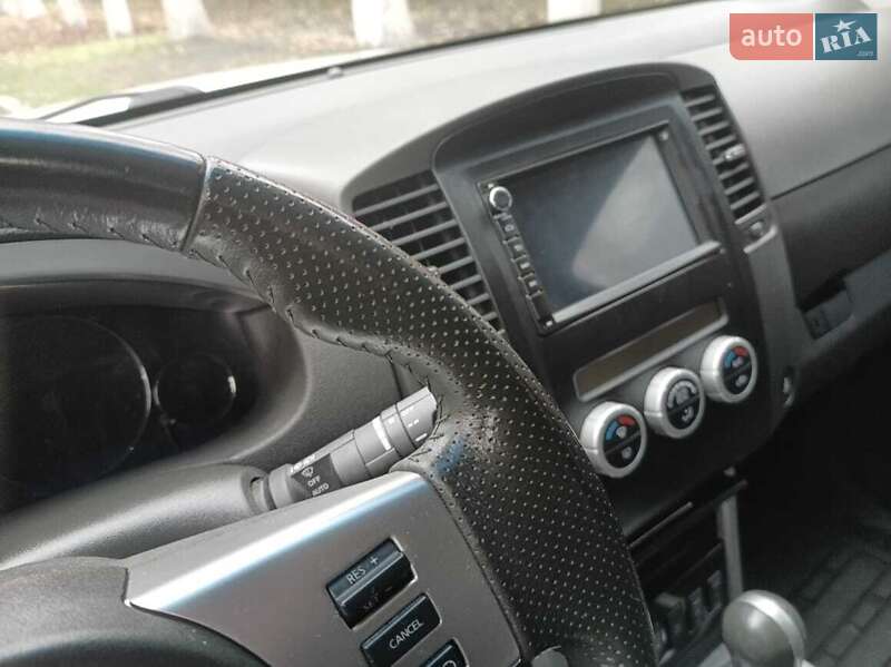 Позашляховик / Кросовер Nissan Pathfinder 2014 в Золотоноші фото 4 Позашляховик / Кросовер Nissan Pathfinder 2014 в Золотоноші