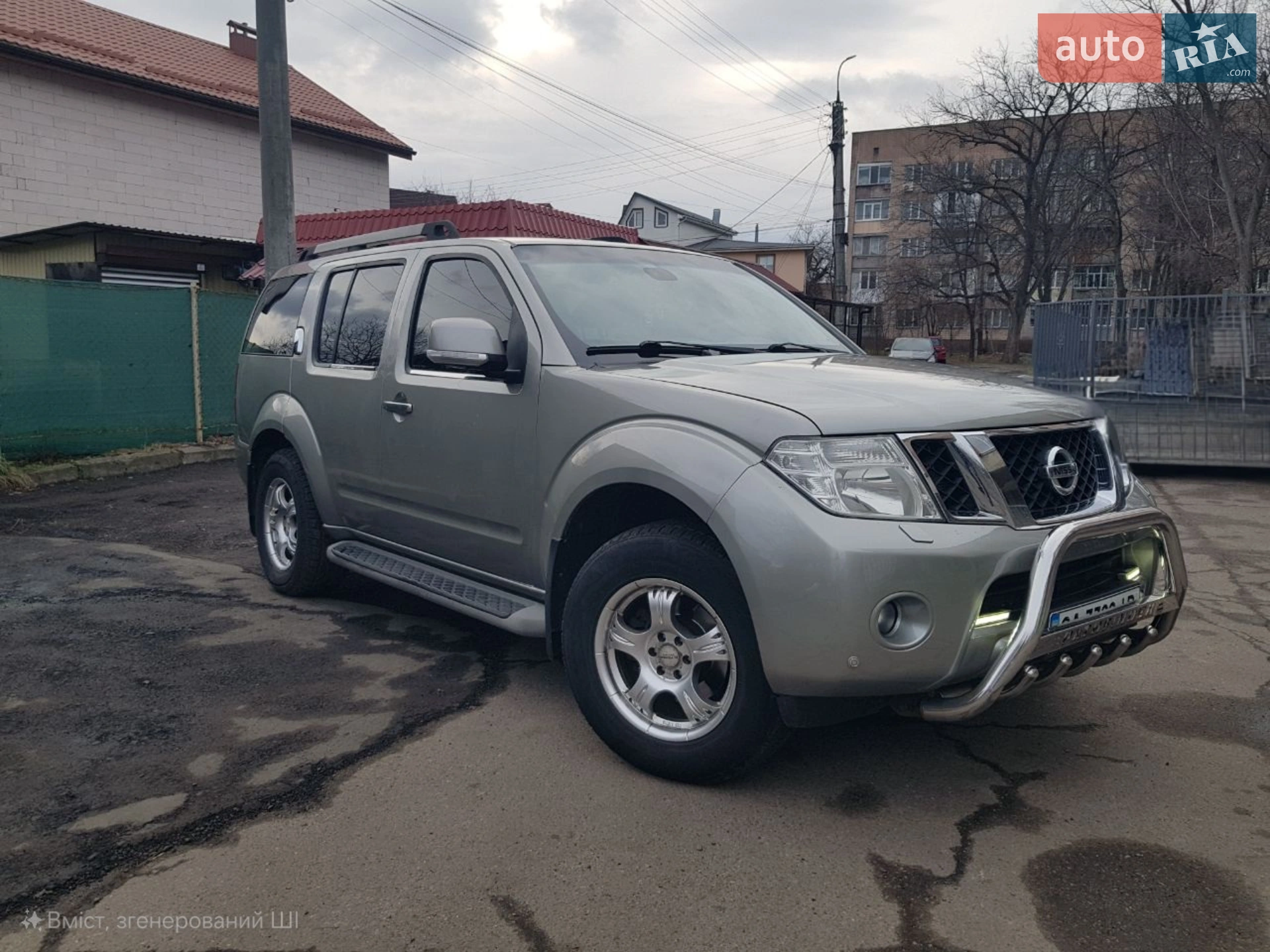 2011 Nissan Pathfinder - фото 1