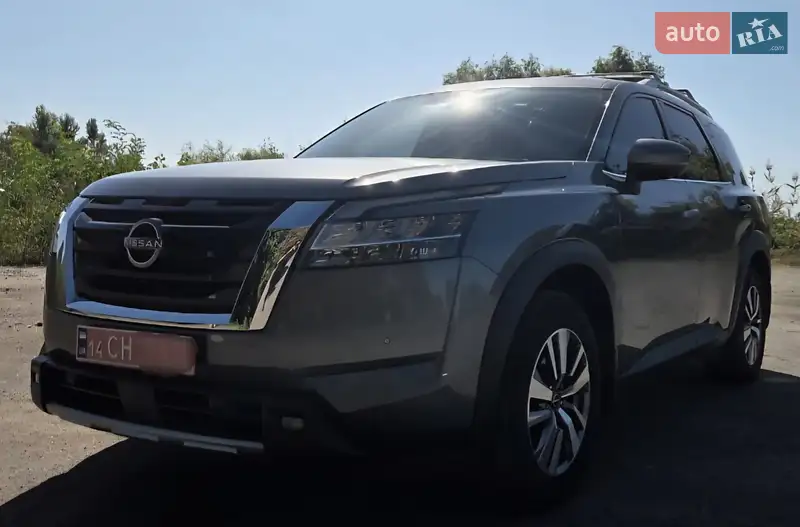 Nissan Pathfinder 2021