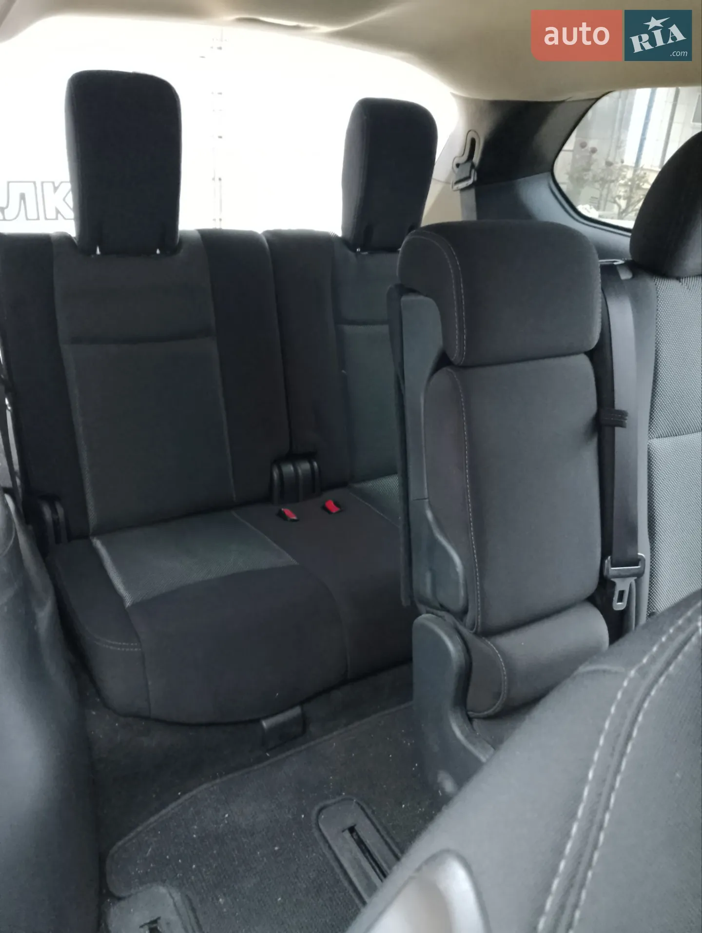 2016 Nissan Pathfinder - мініатюра 9