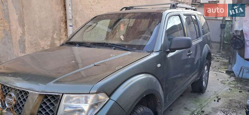Внедорожник / Кроссовер Nissan Pathfinder 2006 в Львове фото 4 Внедорожник / Кроссовер Nissan Pathfinder 2006 в Львове