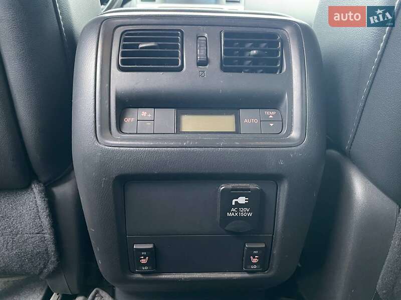 Позашляховик / Кросовер Nissan Pathfinder 2016 в Києві