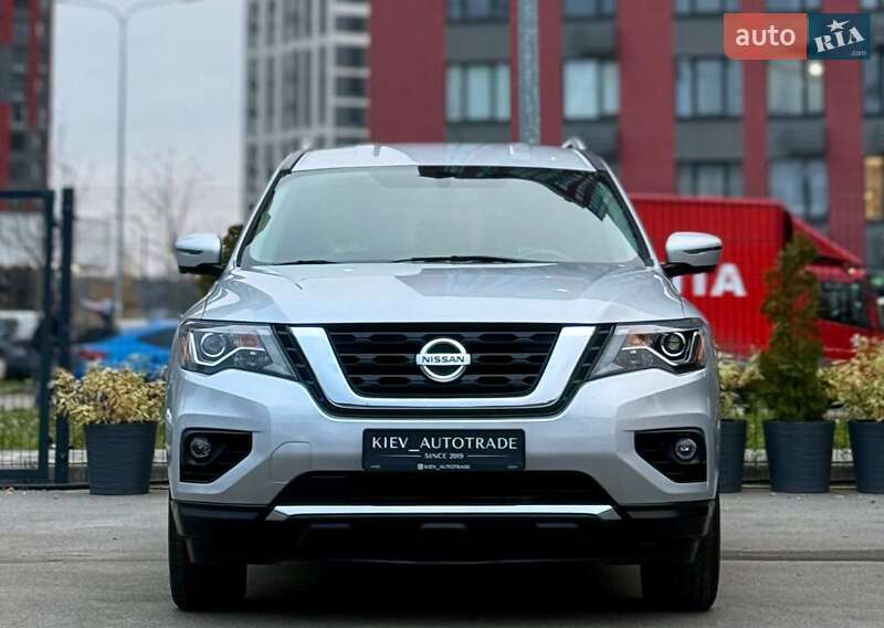 Внедорожник / Кроссовер Nissan Pathfinder 2019 в Киеве фото 3 Внедорожник / Кроссовер Nissan Pathfinder 2019 в Киеве