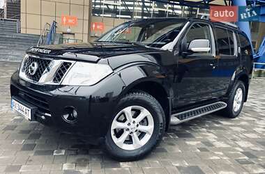 Внедорожник / Кроссовер Nissan Pathfinder 2012 в Харькове