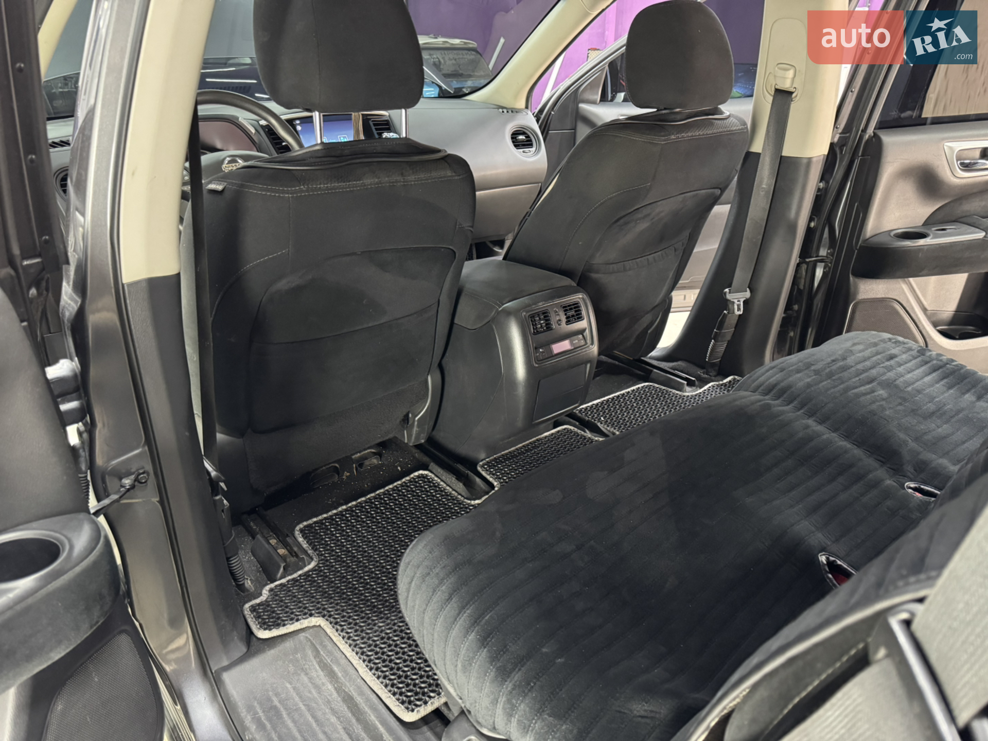 2016 Nissan Pathfinder - мініатюра 9