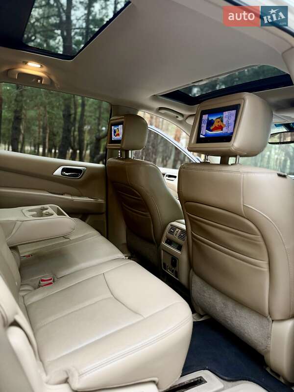 Внедорожник / Кроссовер Nissan Pathfinder 2013 в Павлограде