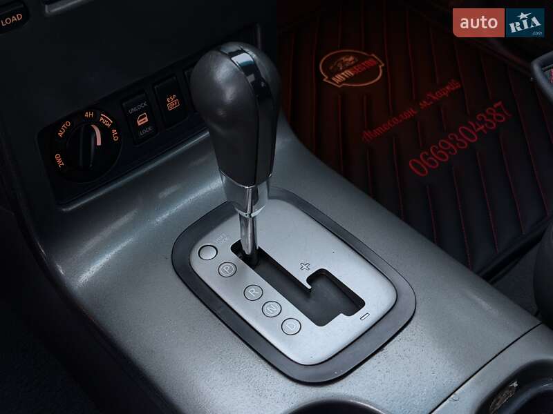 Внедорожник / Кроссовер Nissan Pathfinder 2007 в Харькове