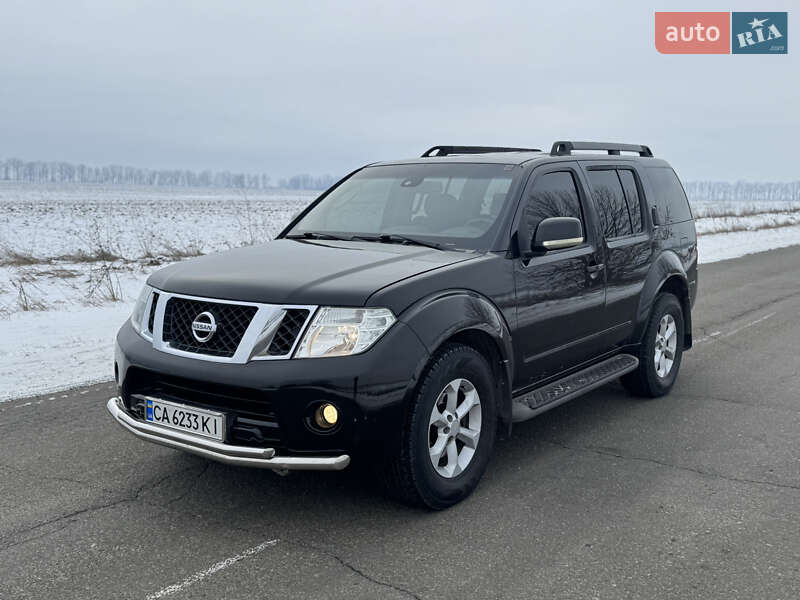 Nissan Pathfinder 2010