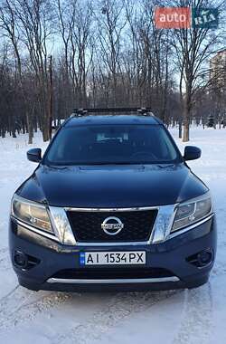Внедорожник / Кроссовер Nissan Pathfinder 2016 в Киеве