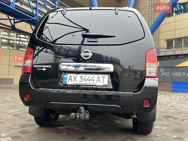 Внедорожник / Кроссовер Nissan Pathfinder 2012 в Харькове фото 24 Внедорожник / Кроссовер Nissan Pathfinder 2012 в Харькове