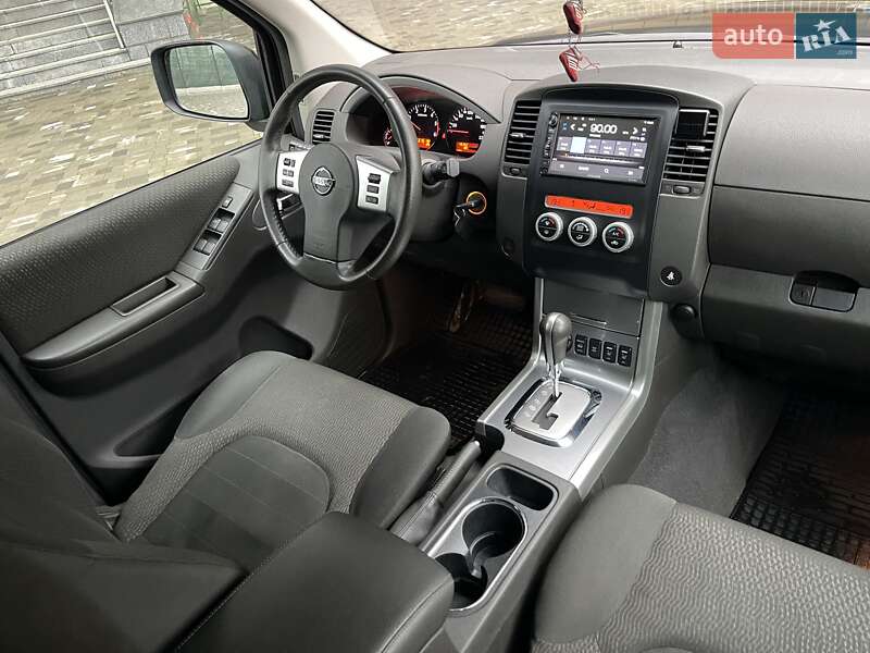 Внедорожник / Кроссовер Nissan Pathfinder 2012 в Харькове фото 55 Внедорожник / Кроссовер Nissan Pathfinder 2012 в Харькове