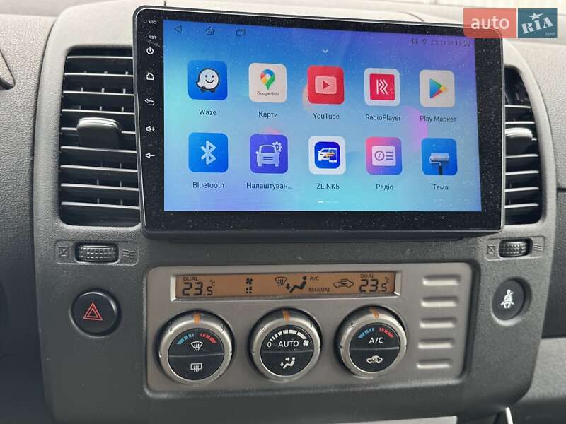 Внедорожник / Кроссовер Nissan Pathfinder 2007 в Киеве