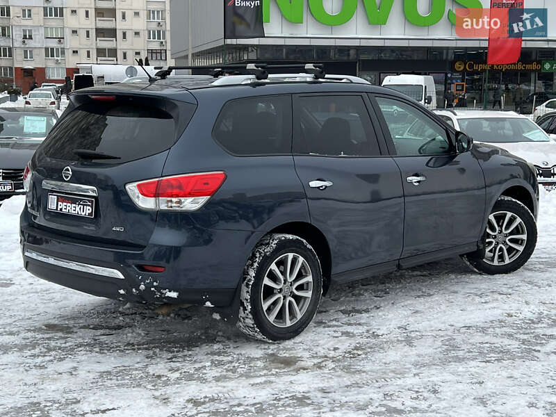 Внедорожник / Кроссовер Nissan Pathfinder 2016 в Киеве