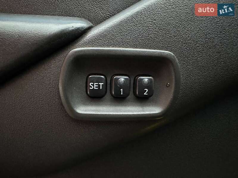 Внедорожник / Кроссовер Nissan Pathfinder 2006 в Киеве