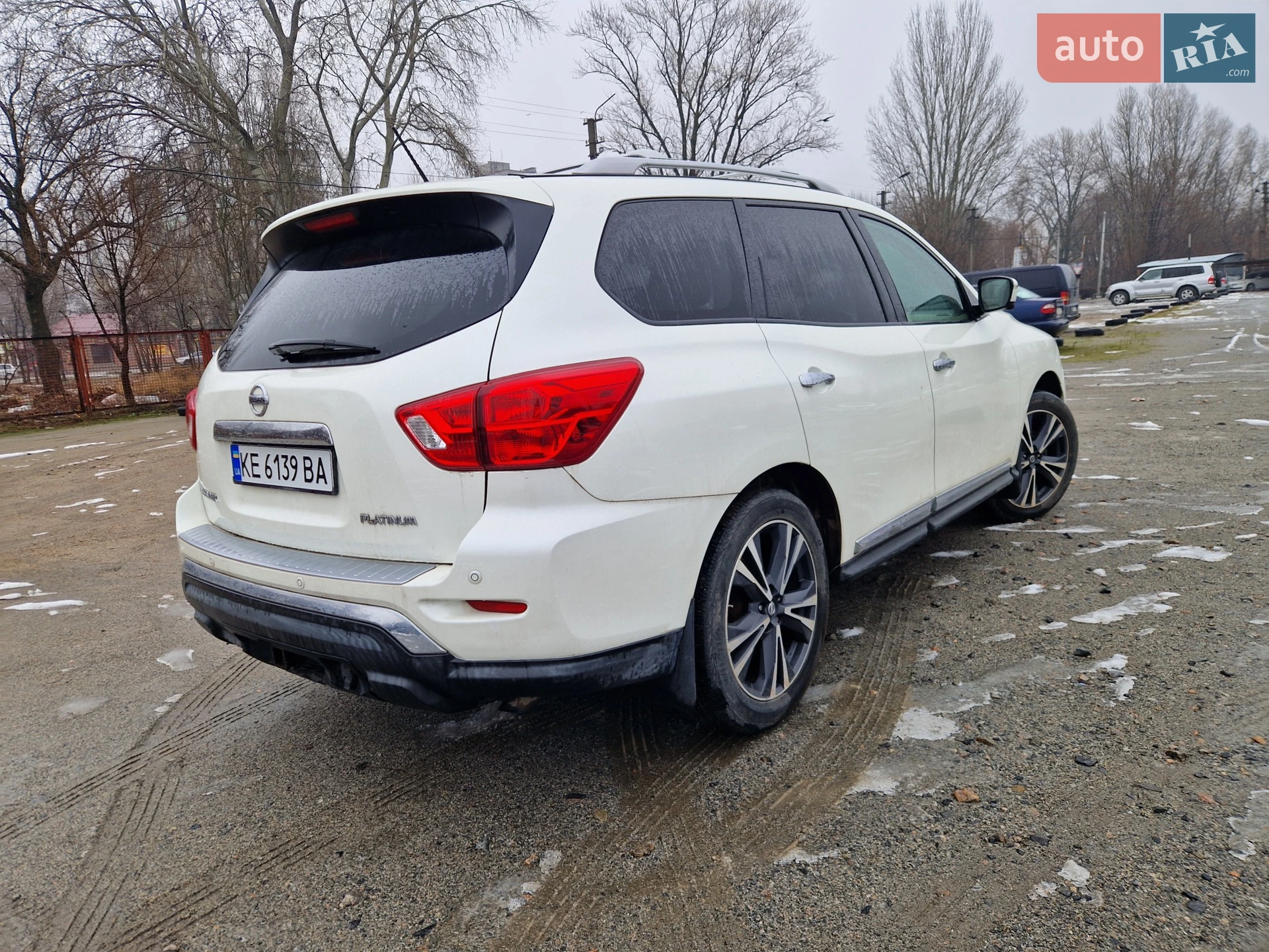 2017 Nissan Pathfinder - мініатюра 4