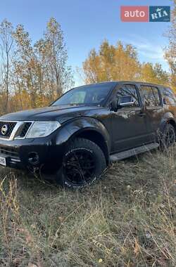 Позашляховик / Кросовер Nissan Pathfinder 2013 в Павлограді