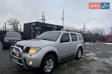 Позашляховик / Кросовер Nissan Pathfinder 2006 в Кременці