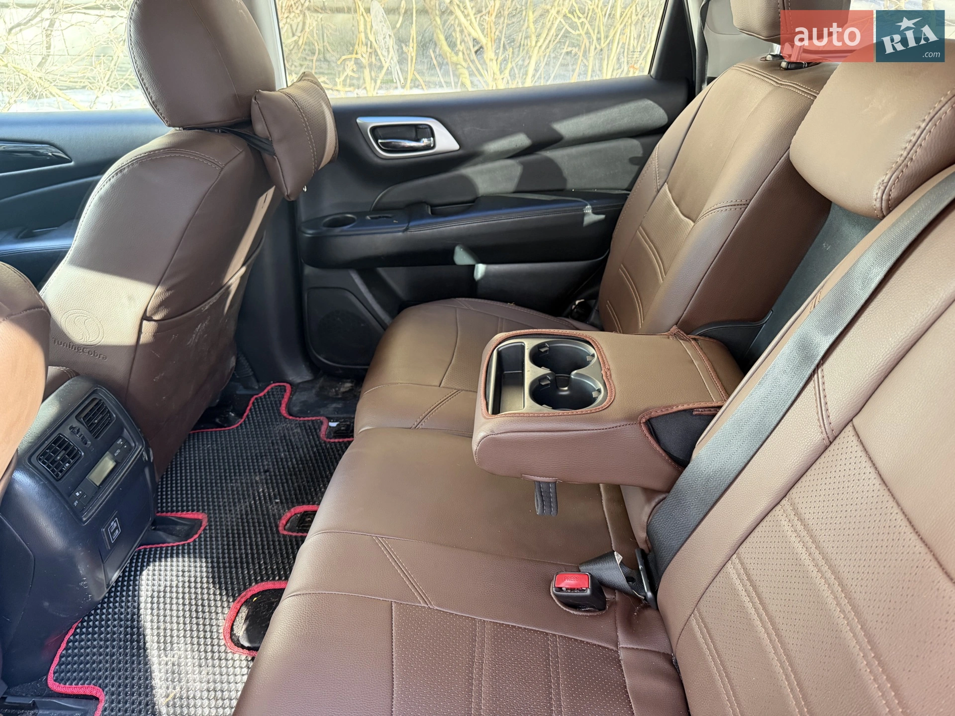 2018 Nissan Pathfinder - мініатюра 19