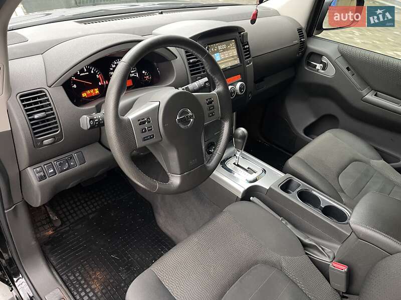 Внедорожник / Кроссовер Nissan Pathfinder 2012 в Харькове фото 38 Внедорожник / Кроссовер Nissan Pathfinder 2012 в Харькове