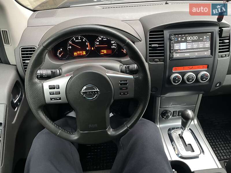 Внедорожник / Кроссовер Nissan Pathfinder 2012 в Харькове фото 49 Внедорожник / Кроссовер Nissan Pathfinder 2012 в Харькове
