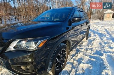 Внедорожник / Кроссовер Nissan Pathfinder 2020 в Днепре