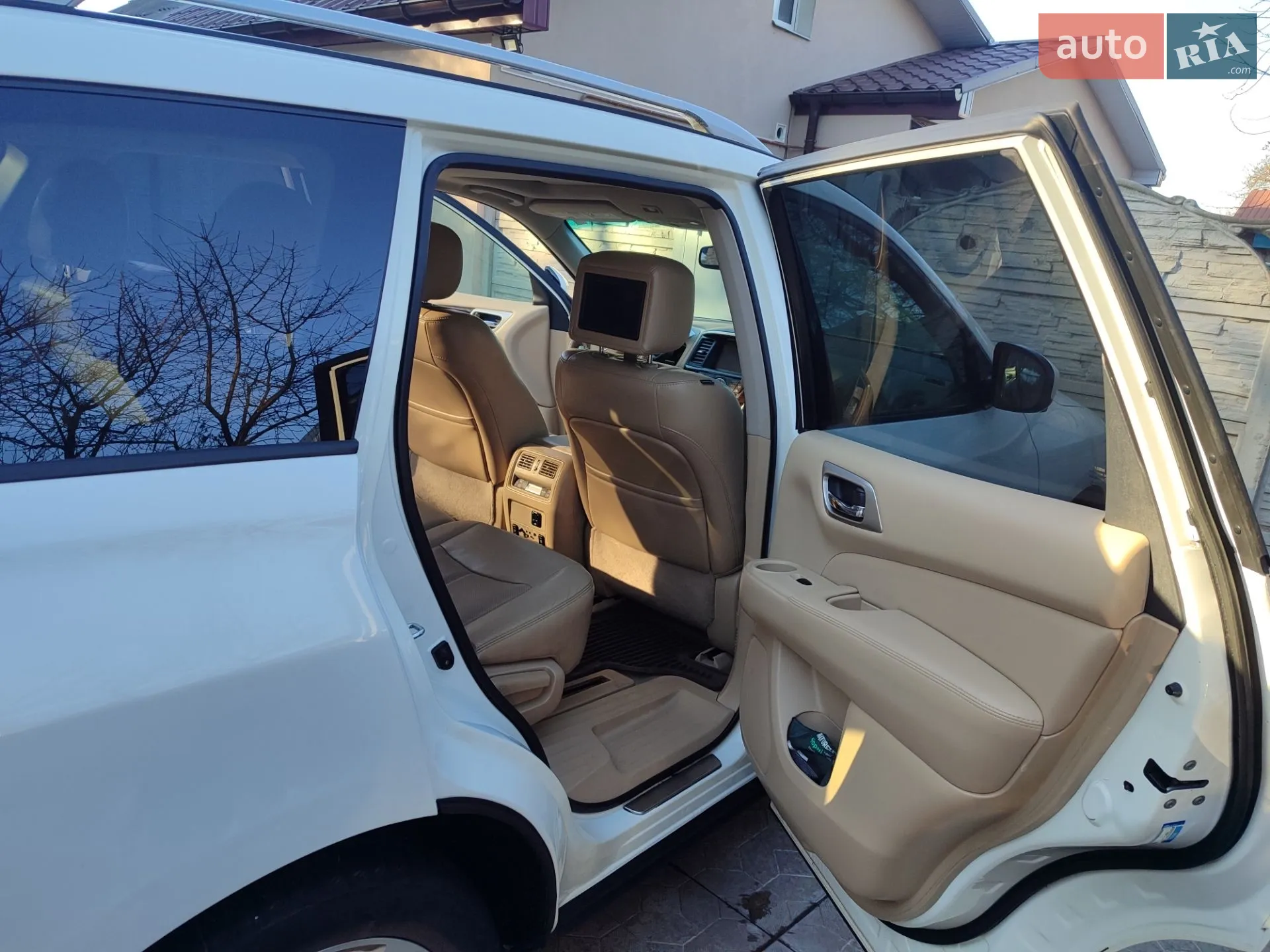 2013 Nissan Pathfinder - мініатюра 9