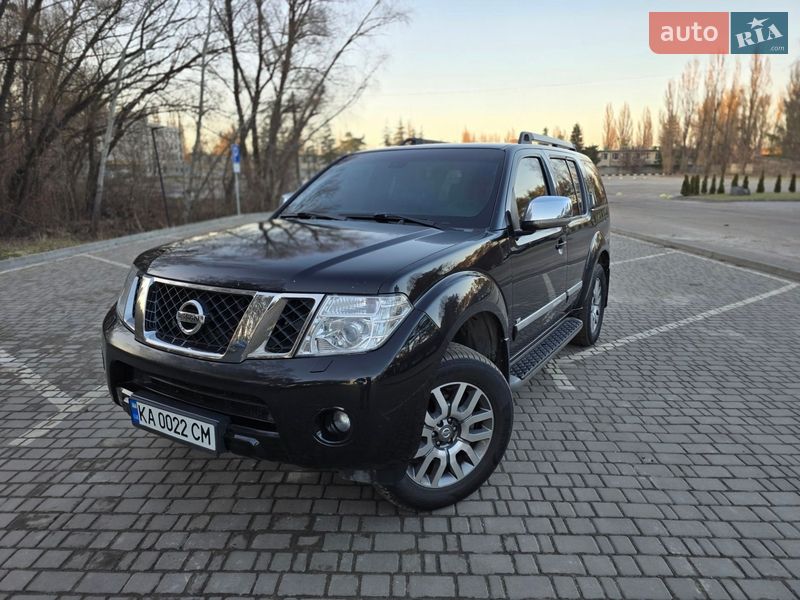 Nissan Pathfinder 2010