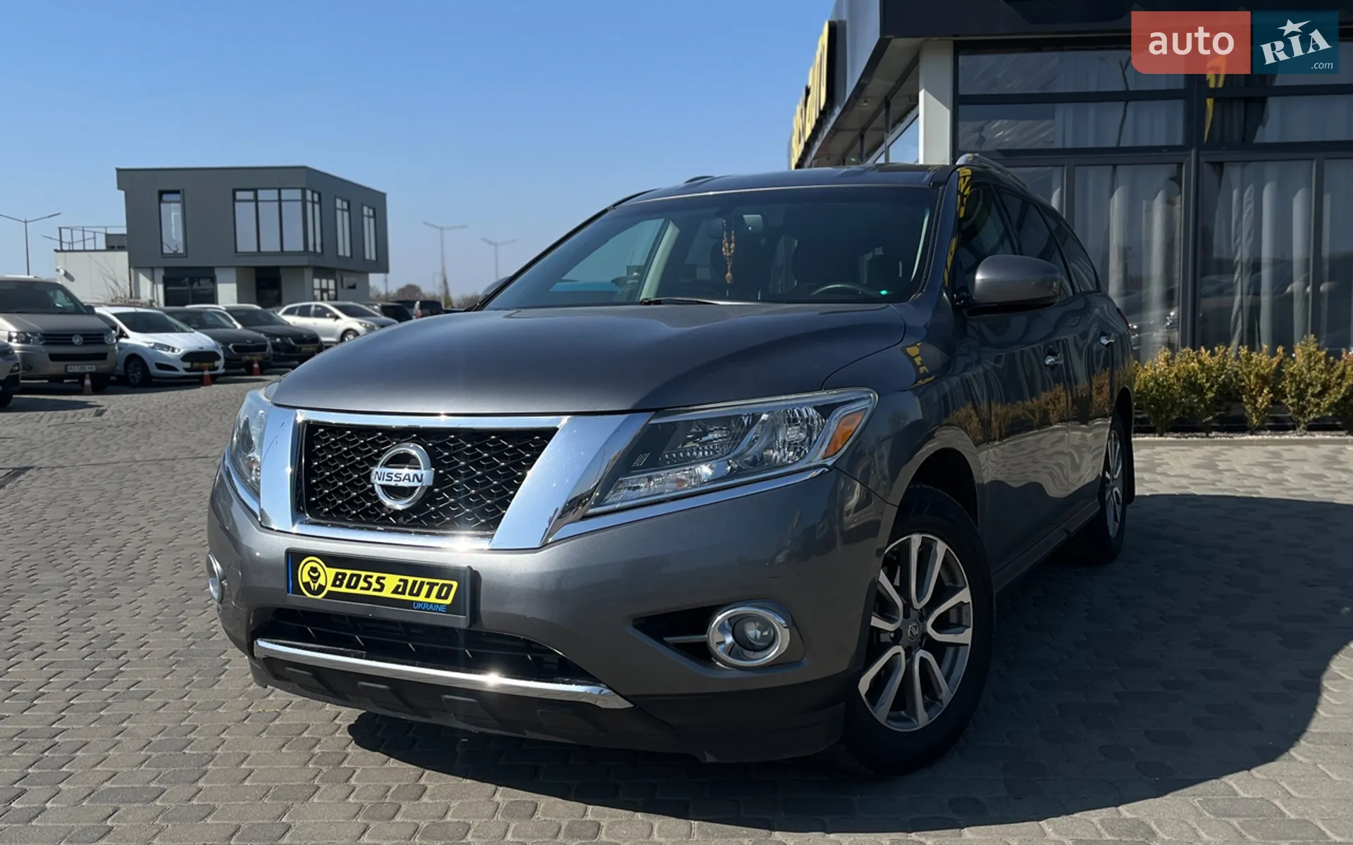 2016 Nissan Pathfinder - мініатюра 3