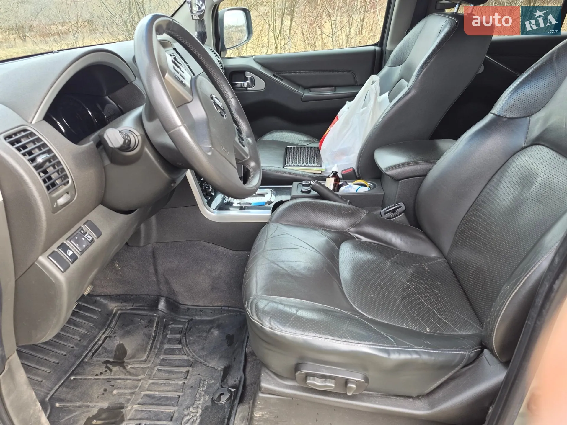 2011 Nissan Pathfinder - мініатюра 12