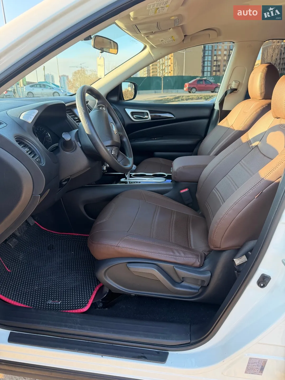 2018 Nissan Pathfinder - мініатюра 8