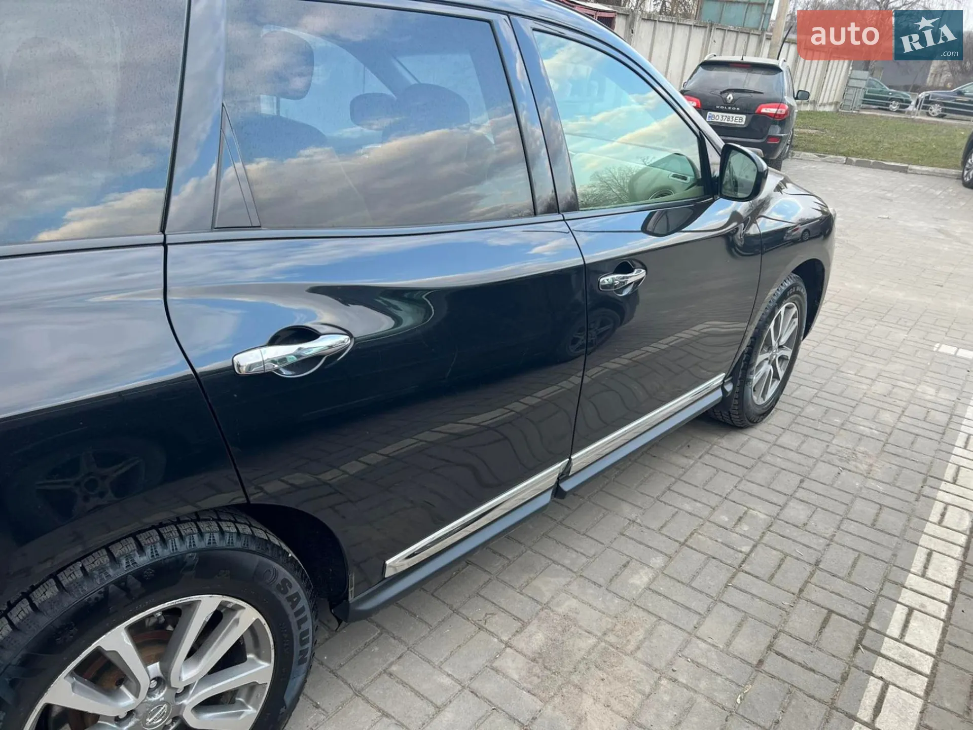 2015 Nissan Pathfinder - мініатюра 8