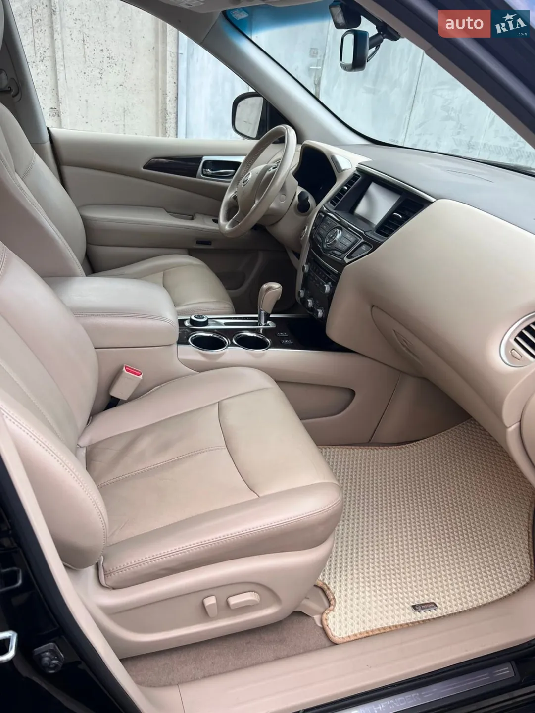 2015 Nissan Pathfinder - мініатюра 9