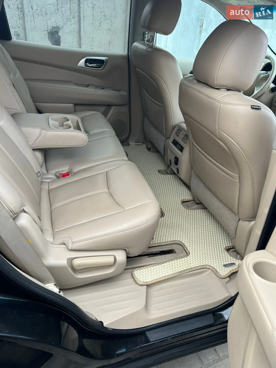 2015 Nissan Pathfinder - мініатюра 14