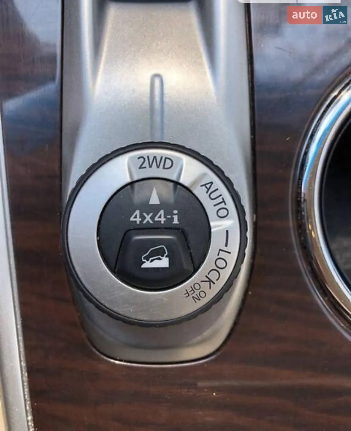 2015 Nissan Pathfinder - мініатюра 18