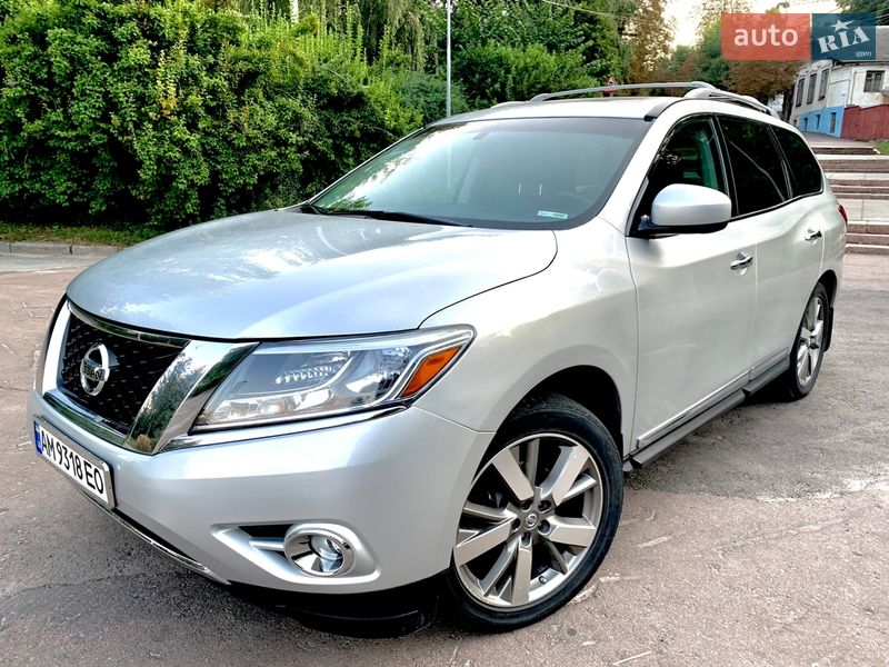Позашляховик / Кросовер Nissan Pathfinder 2014 в Житомирі