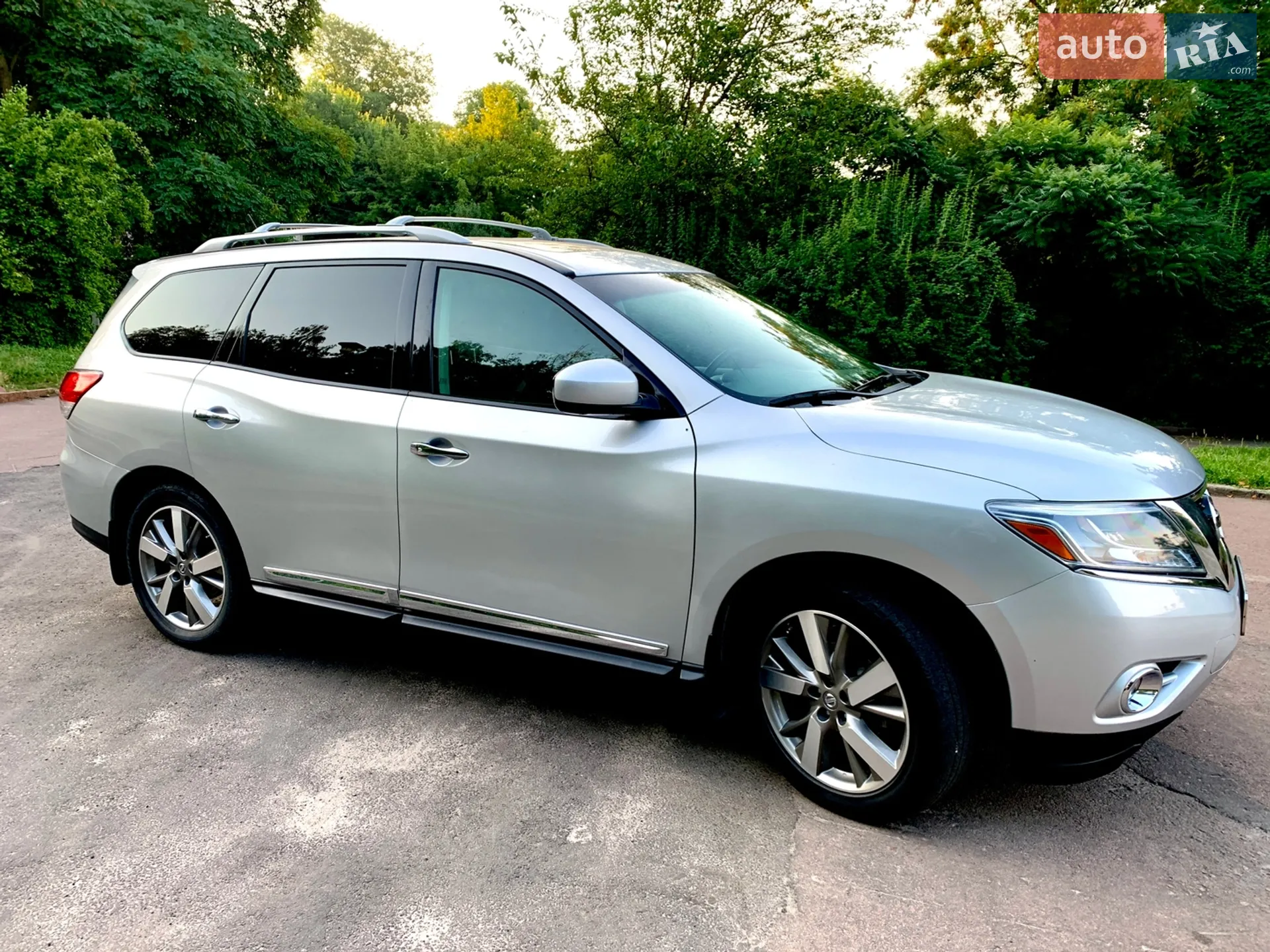 2014 Nissan Pathfinder - мініатюра 12