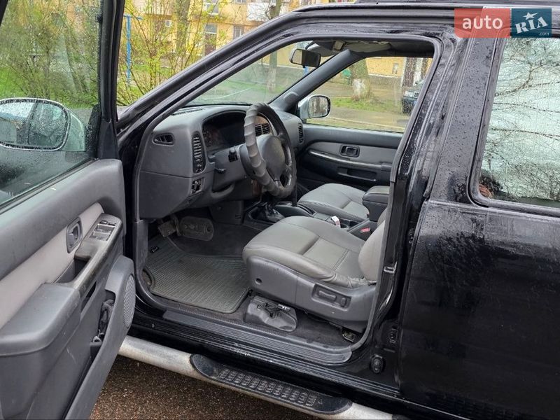 Позашляховик / Кросовер Nissan Pathfinder 2000 в Ізмаїлі