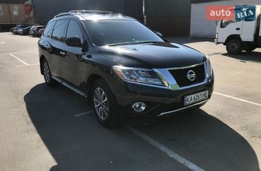 Позашляховик / Кросовер Nissan Pathfinder 2016 в Києві